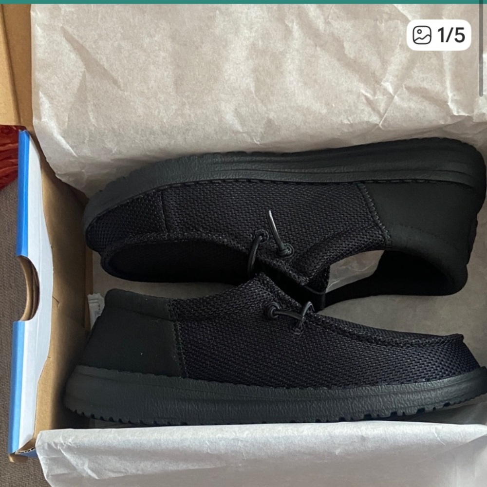 Hey Dude Kids Black Slip-On loafers